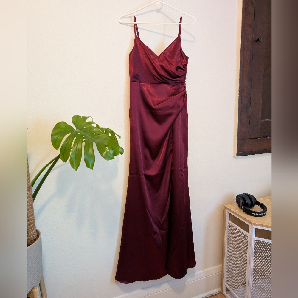 Birdy Grey Cabernet Catherine Dress in Shiny Satin NWT